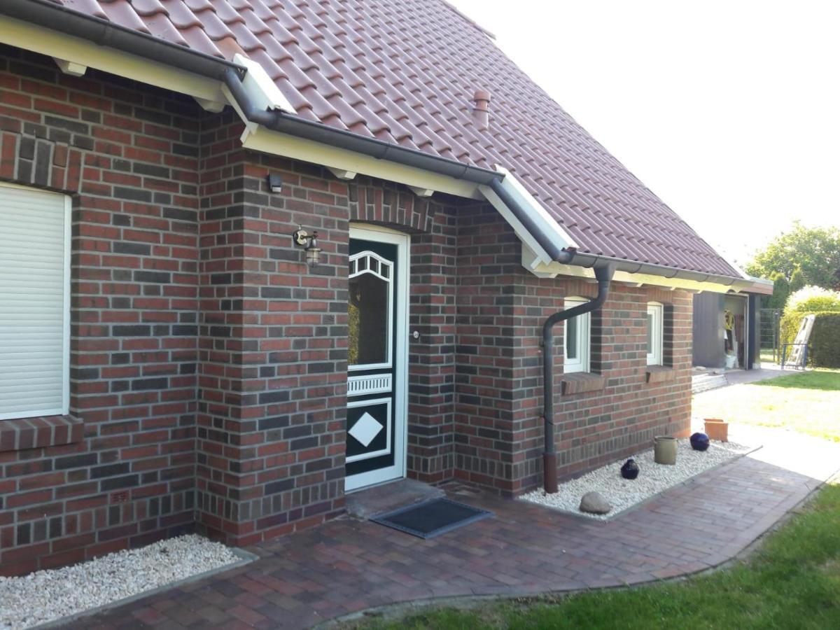 Tolles Ferienhaus In Pilsum - Ferienhaus Trientje - Mit Garten Und Ueberdachter Terrasse Ngoại thất bức ảnh